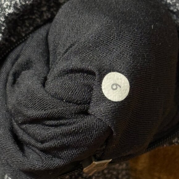 EXCELLENT Lululemon Daily Yoga Jacket Coco Pique Black Full-Zip Long Sleeve 6 - Picture 8 of 10
